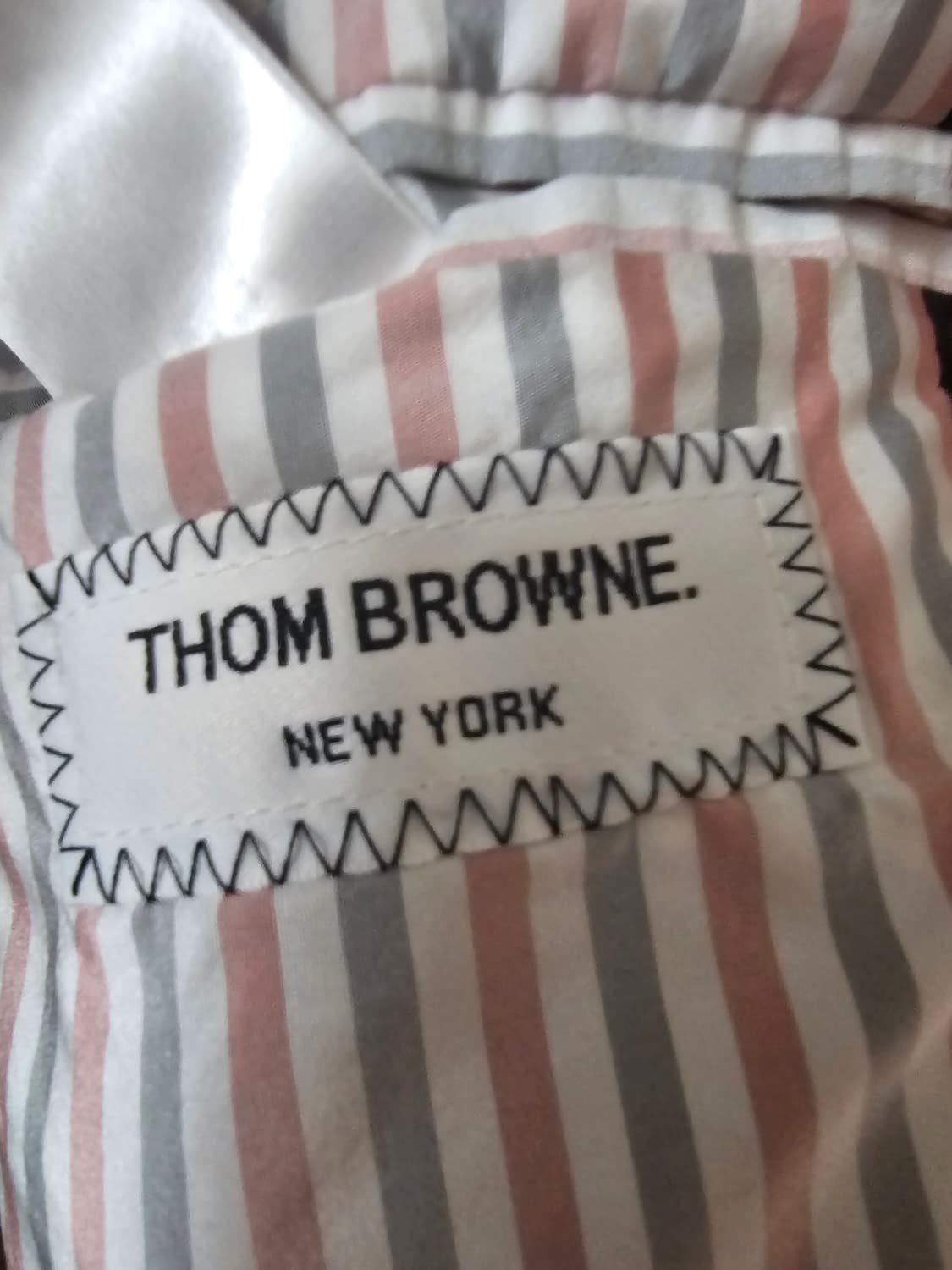 톰브라운 사선완장 매트 나일론 후드퍠딩(2/오케이몰정품) 상품이미지6