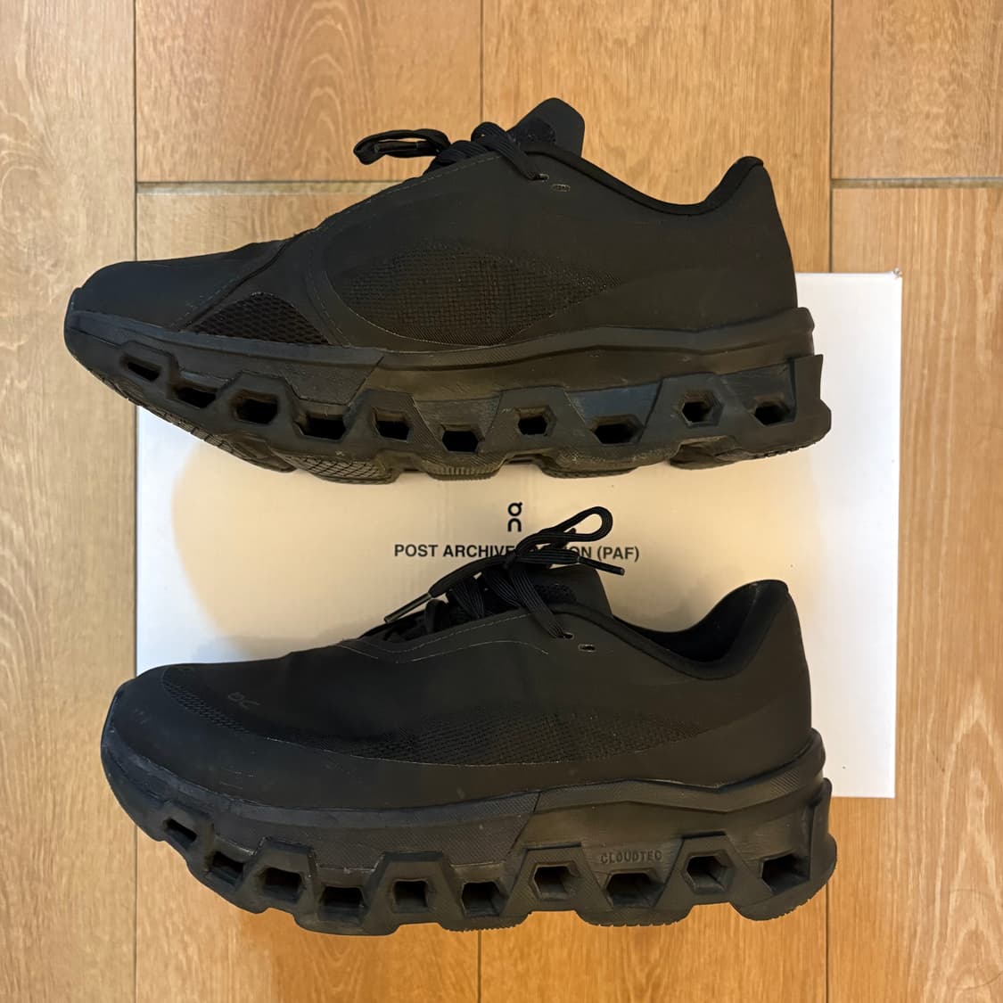 온러닝X파프 클라우드 몬스터 2 (Black) 상품이미지2