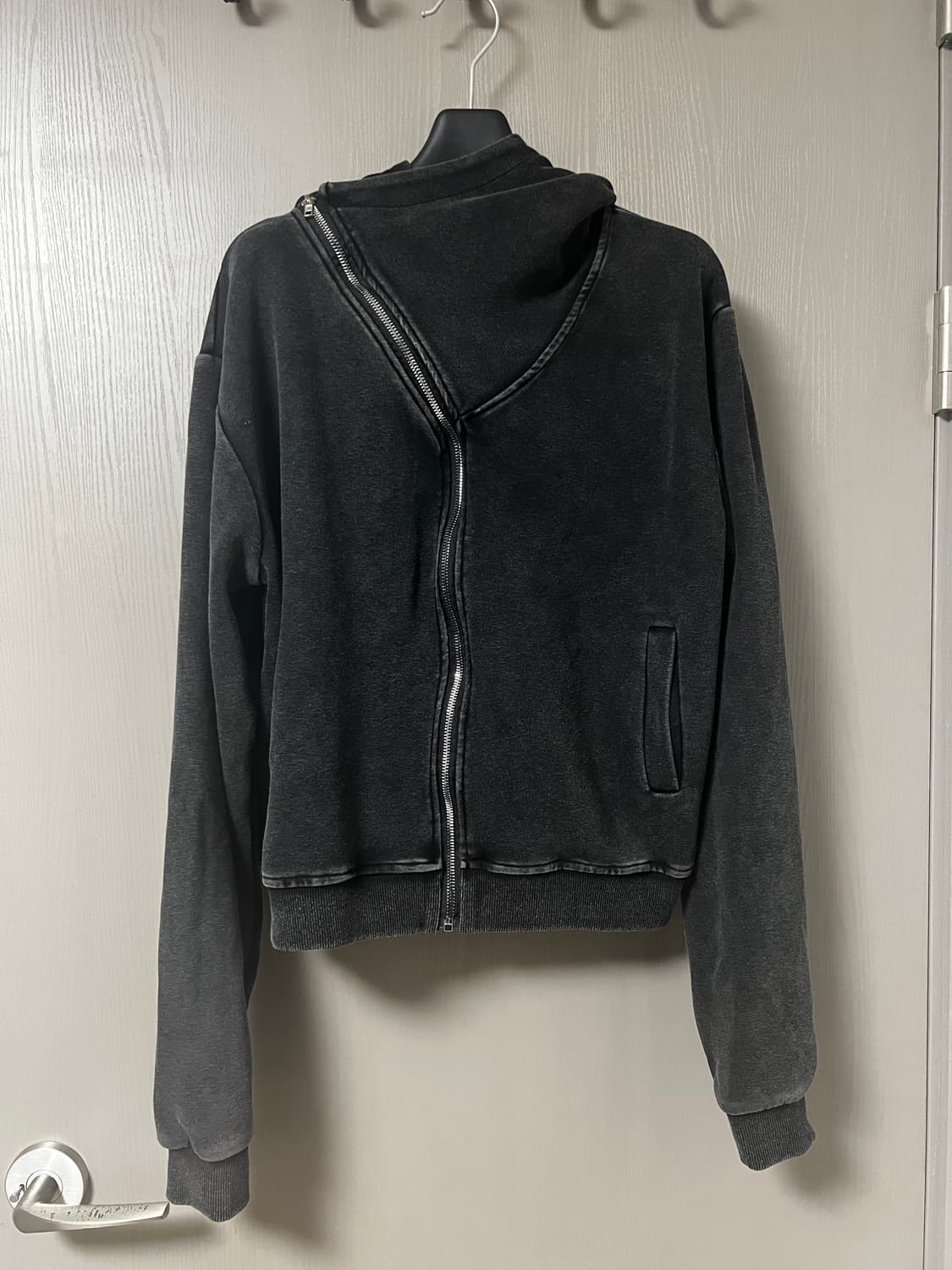 새상품 빈티지 워싱 사선 집업 크롭 후드티 상품이미지1