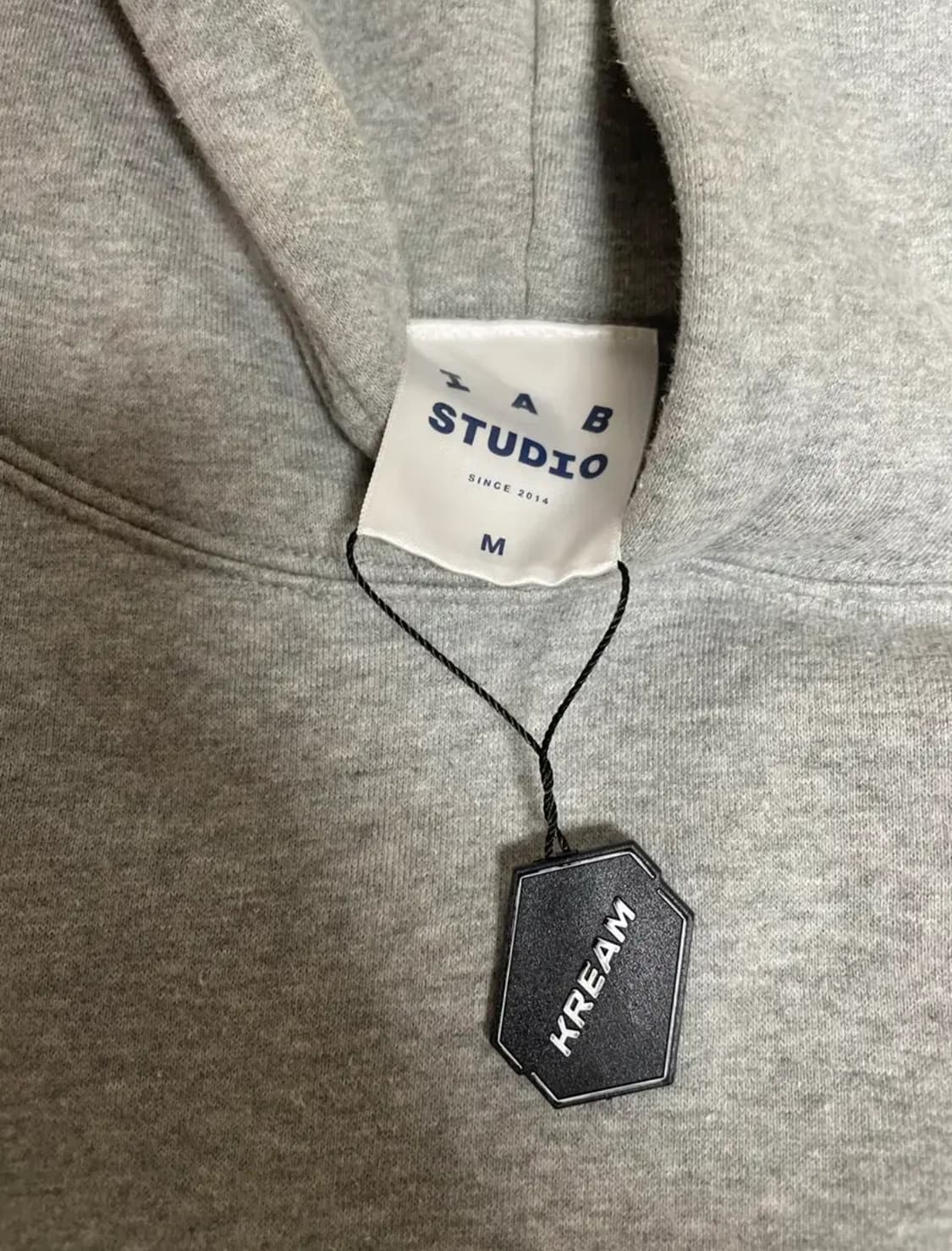 아이앱 스튜디오 후드 그레이 21ss 상품이미지3