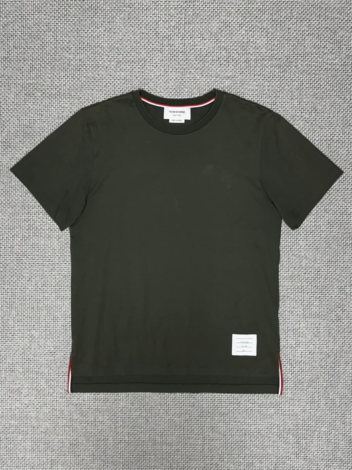 톰브라운 삼선 반팔 티셔츠 상품이미지1