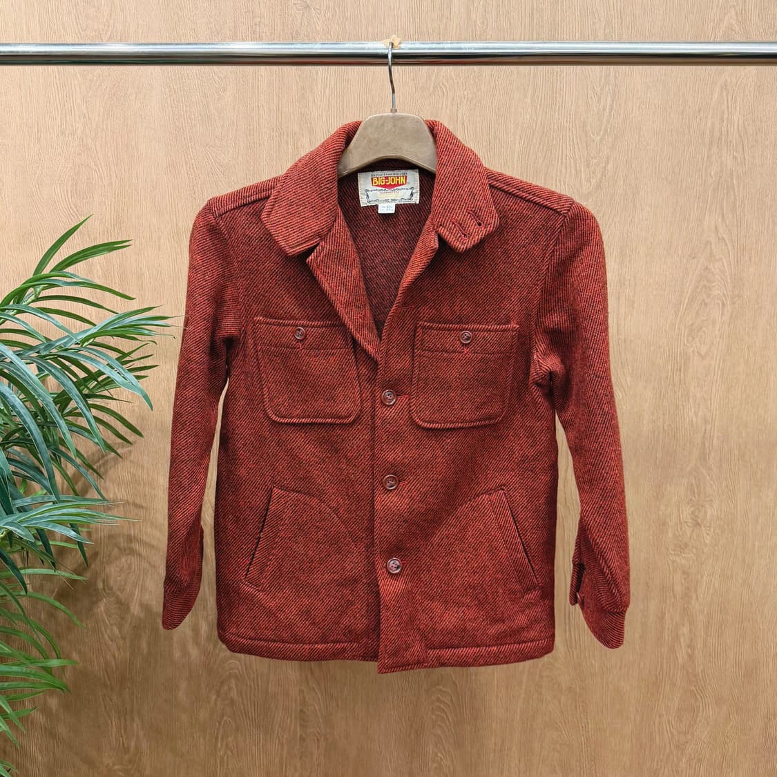 빅 존 울 워크 자켓 트윌 조직감 플랩 포켓 디테일 레귤러핏 레드 상품이미지1