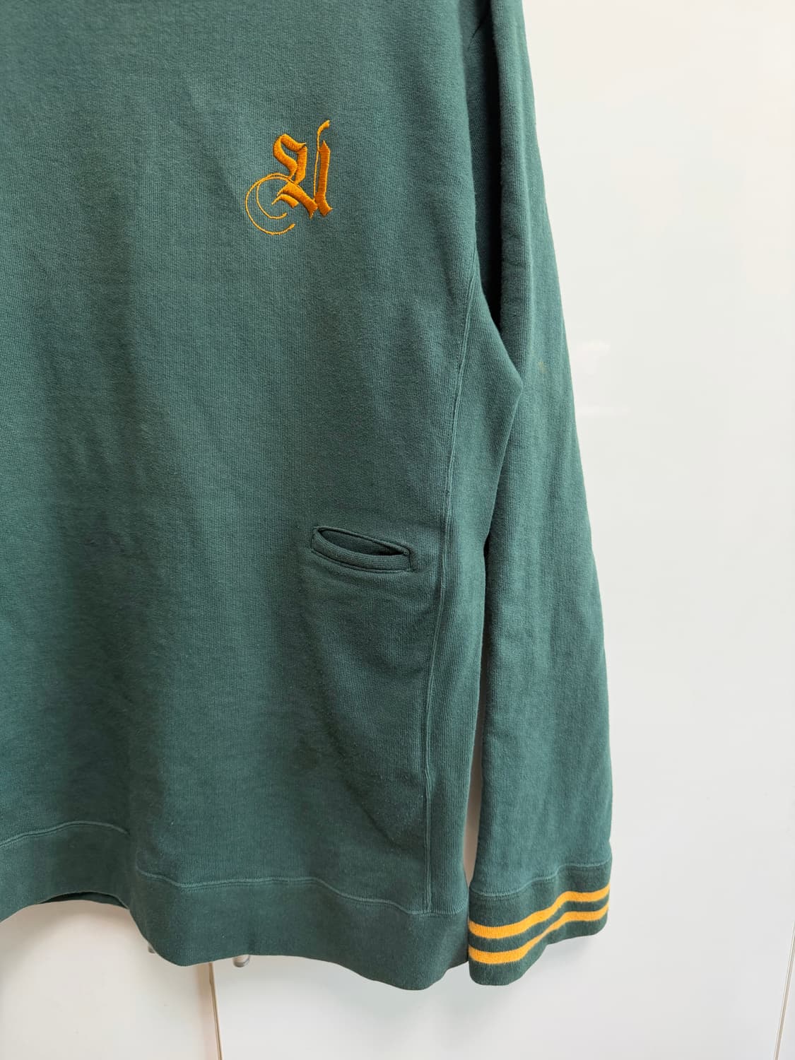 언더커버 다크그린 맨투맨 4 상품이미지4