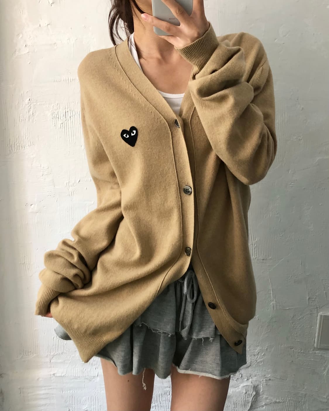 COMMEdesGARCONS 꼼데가르송 베이지컬러 블랙와펜 가디건  상품이미지1