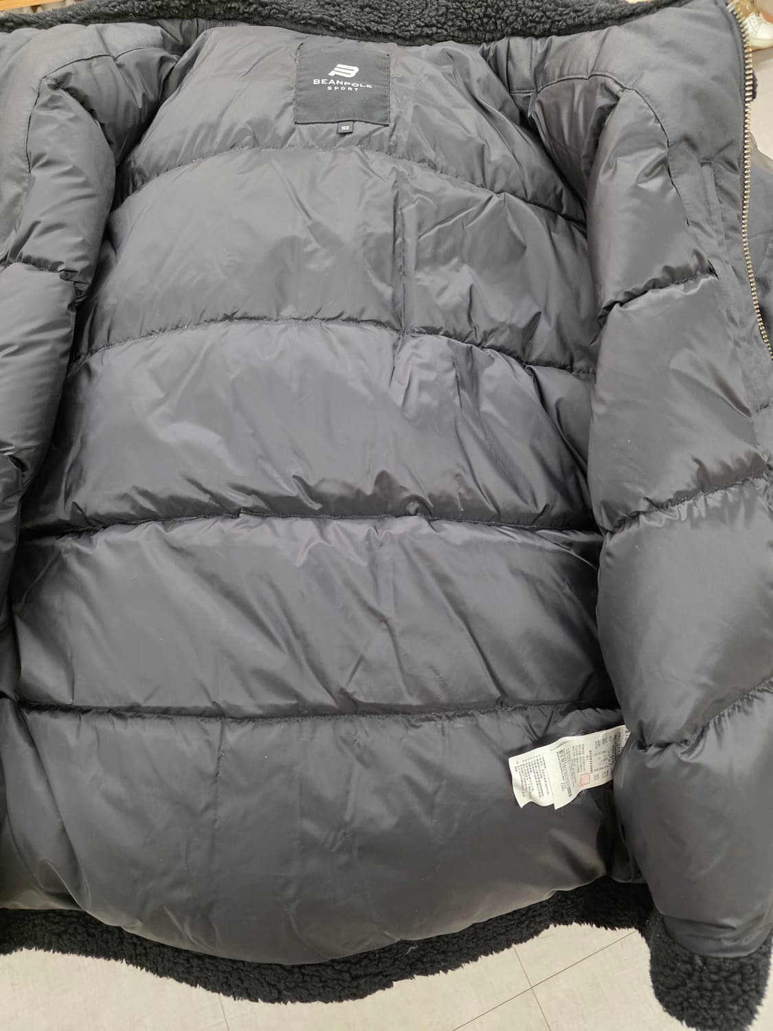 빈폴스포츠 보아칼라 구스다운 점퍼.
싸이즈 100  남자 상품이미지7