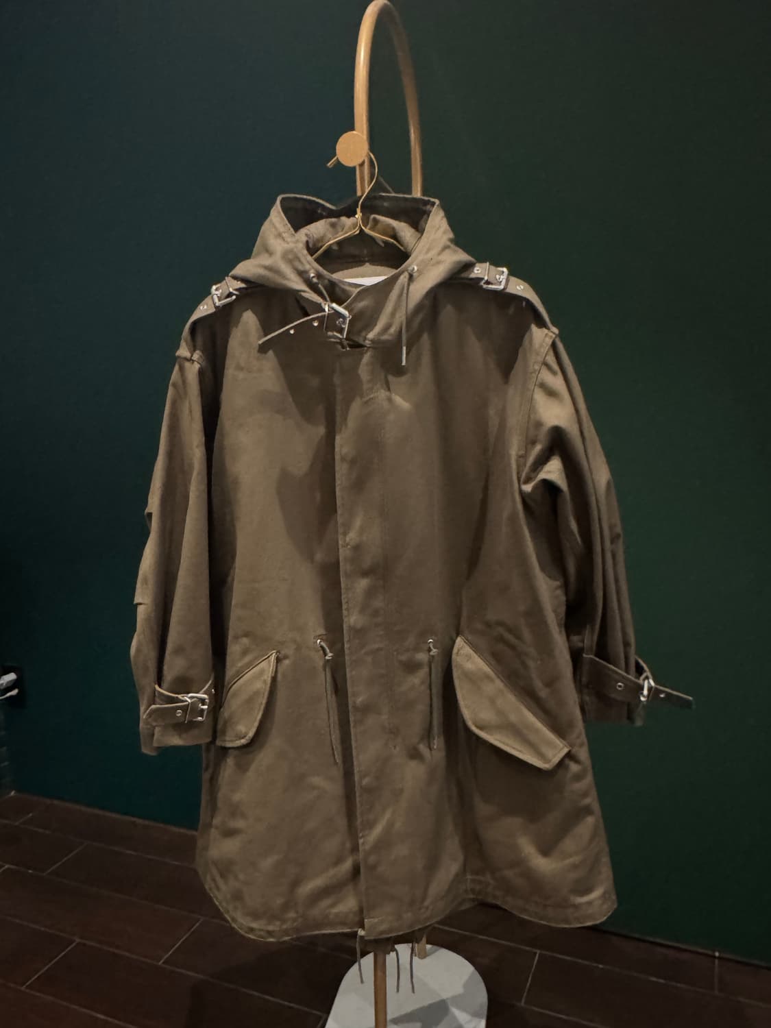 셀린느 야상코트 카키 19FW 에디슬리먼 크리스찬마클레이 36사이즈 상품이미지1