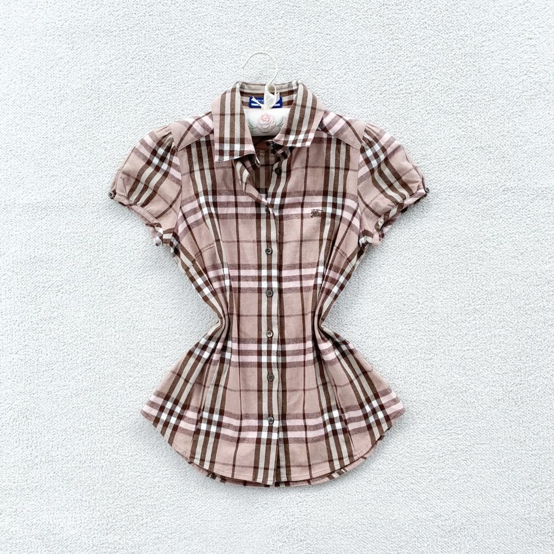 Burberry 버버리 블루라벨 딸기초코 체크 반팔 블라우스 상품이미지1