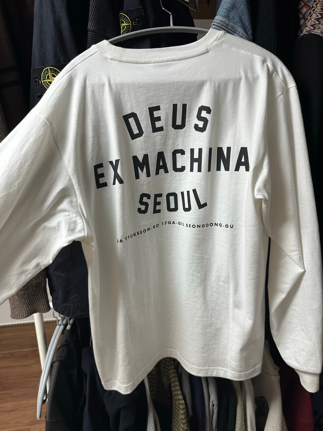 데우스 서울 롱슬리브 m 상품이미지1
