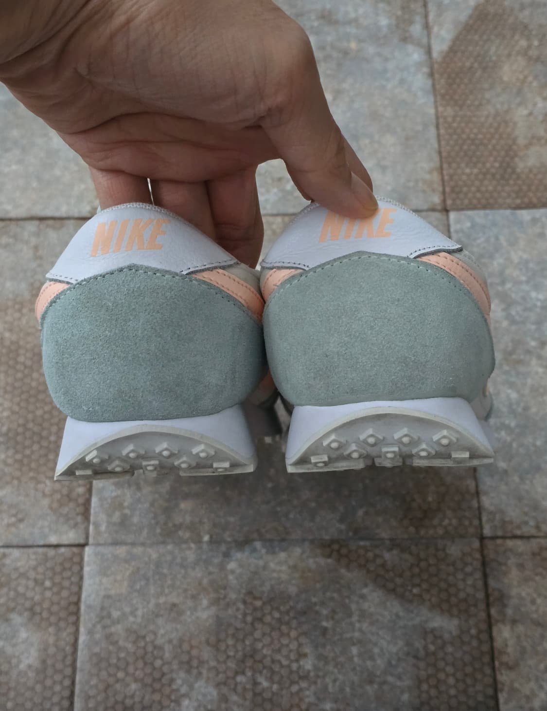 (235)나이키 데이브레이크 베얼리 그린 상품이미지9