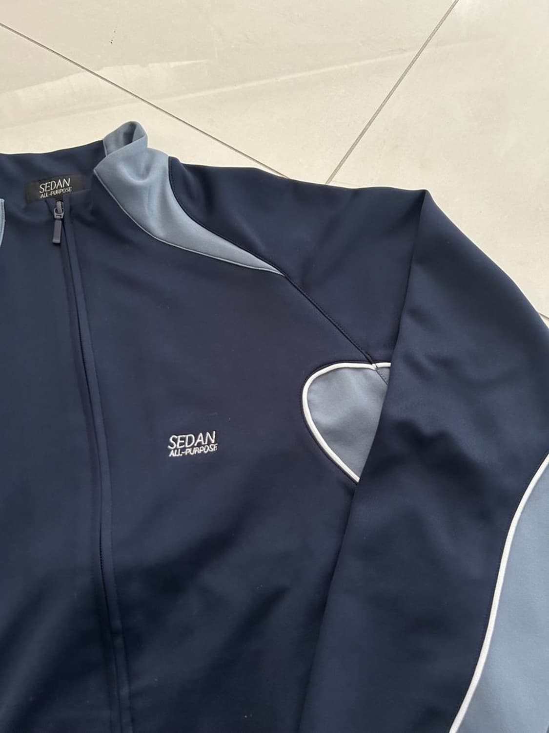 OG LOGO TRACK JACKET 트랙 자켓 상품이미지3