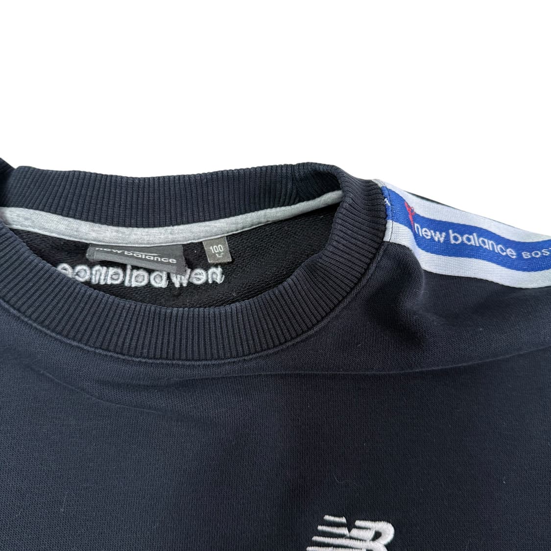 뉴발란스 맨투맨 상품이미지2