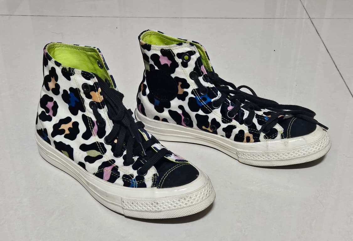 컨버스 벨벳 레오파드 운동화  235 (37) 상품이미지1