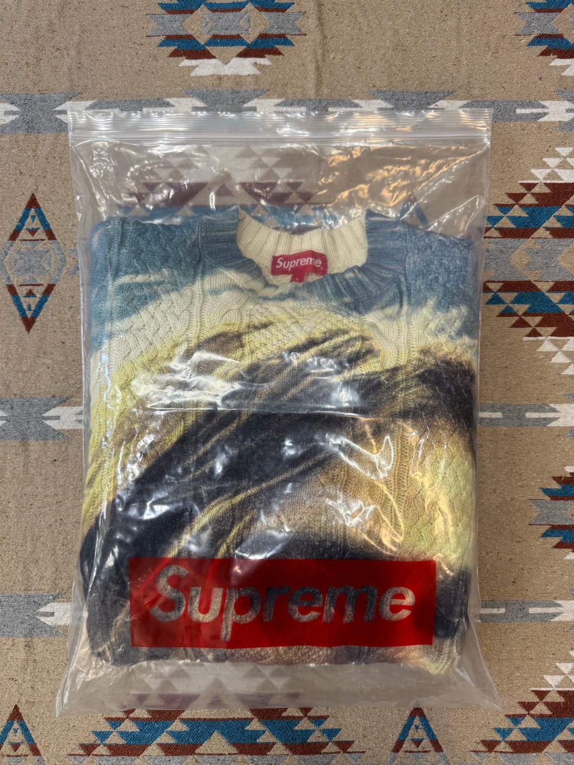 [L] 슈프림 커트 코베인 스웨터 화이트 - 23SS 상품이미지10