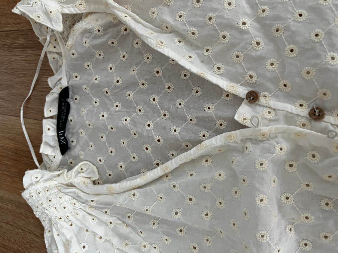 [1회 착용] ZARA 자수 블라우스 아이보리 상품이미지2