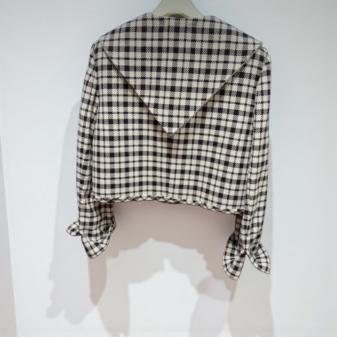 럭키슈에뜨 트위드 체크 크롭 자켓 세일러카라36 상품이미지2