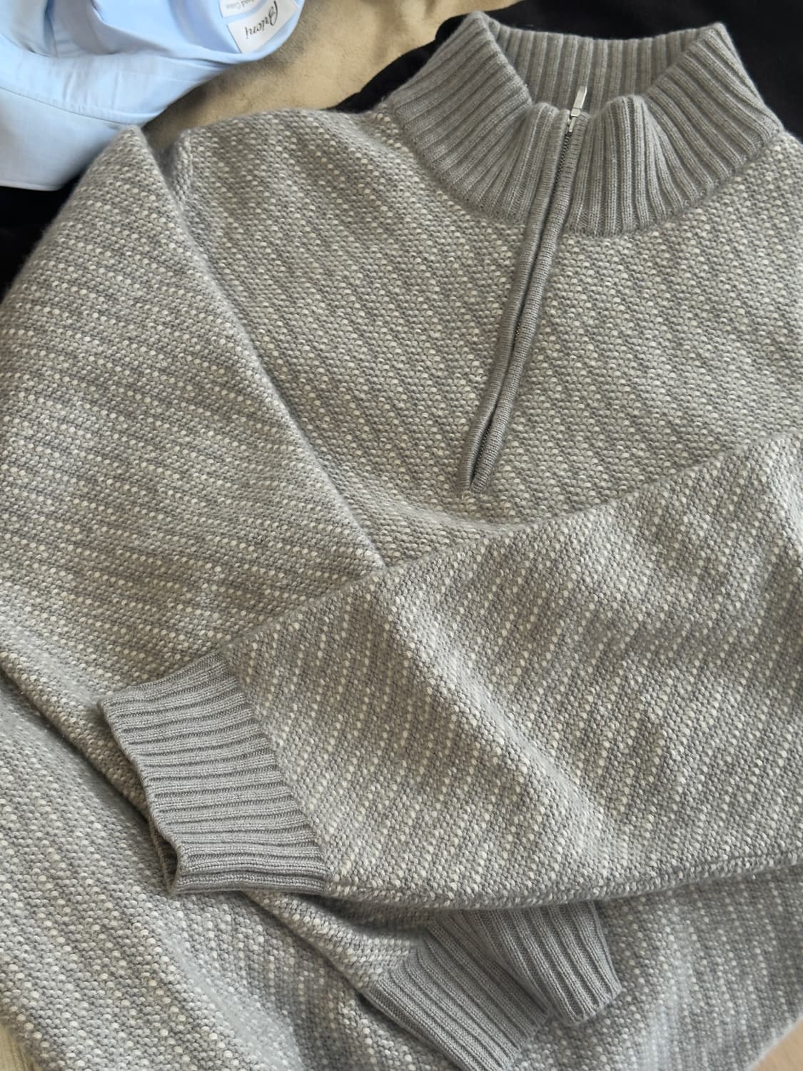 로로피아나 베이비 캐시미어 하프집업 니트 상품이미지1