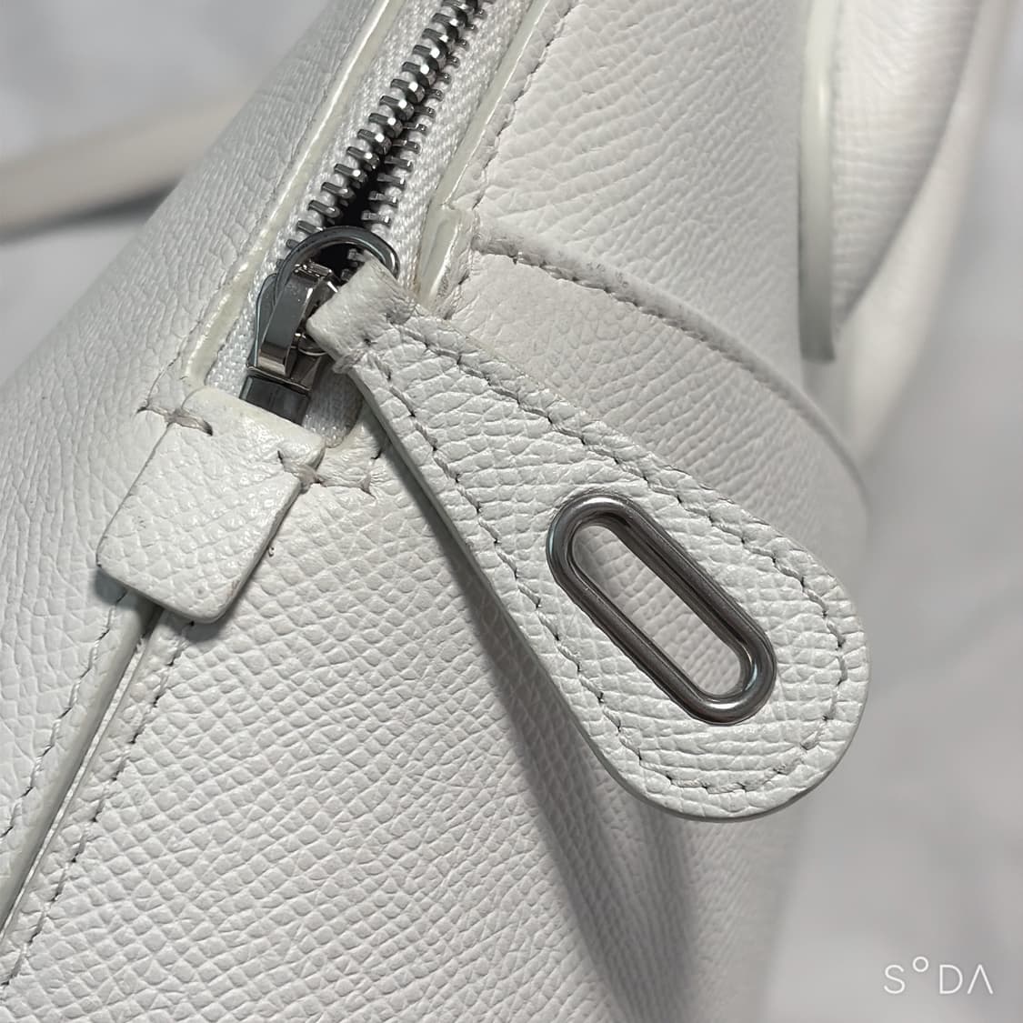 발렌시아가 빌 탑 핸들 화이트 토트백 상품이미지8