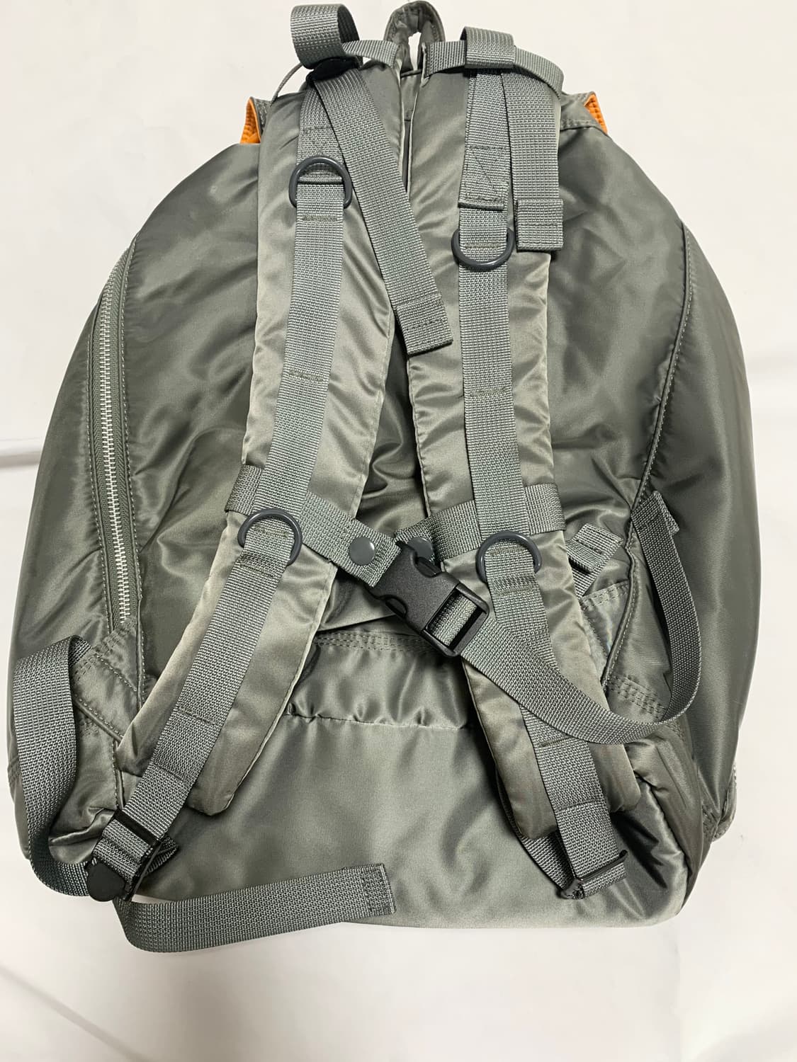 포커 탱커 뉴 럭색 백팩 그레이 상품이미지2