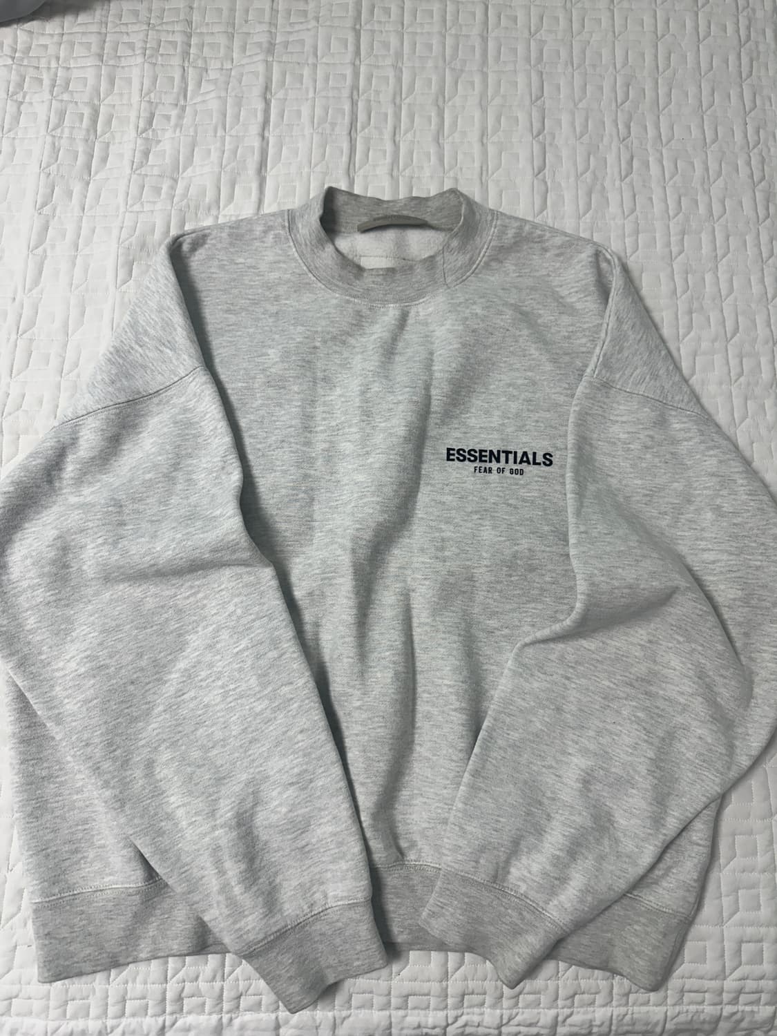 에센셜 크루맨투맨 라이트 오트밀 상품이미지1