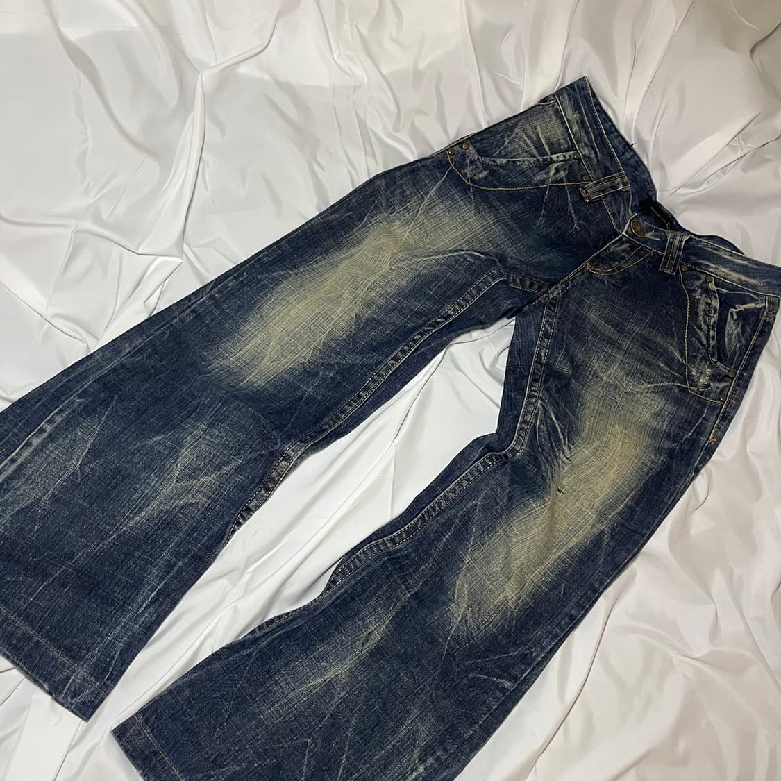 Lolita Jeans . 부츠컷 워싱진 상품이미지1