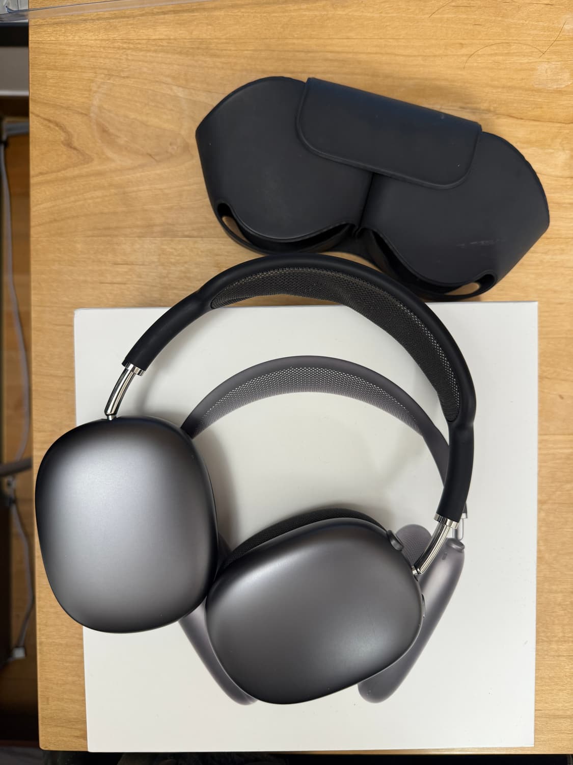 에어팟맥스 스페이스그레이 8핀 상품이미지1