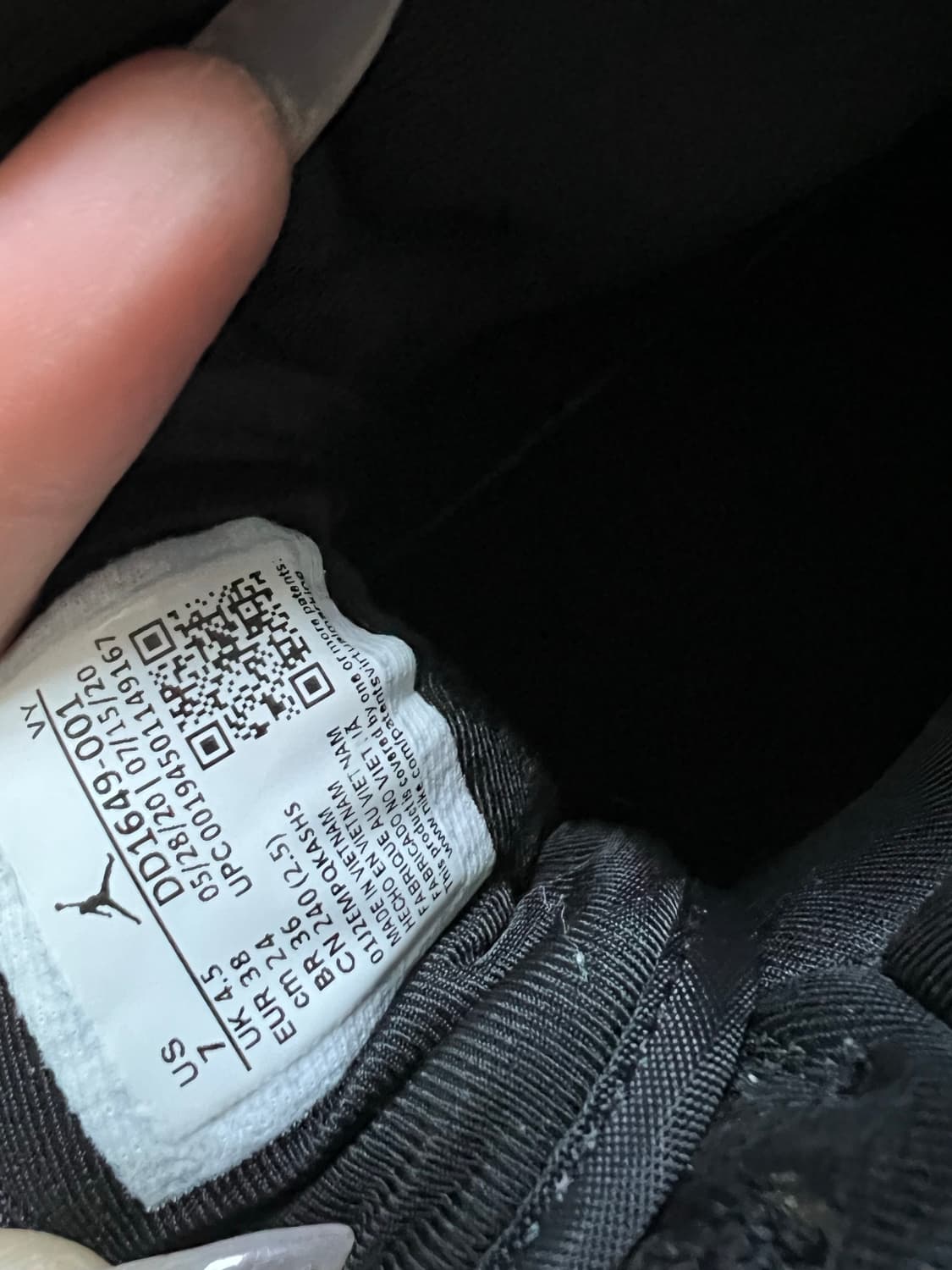 나이키 에어 조던1 미드 GS 블랙화이트 상품이미지6