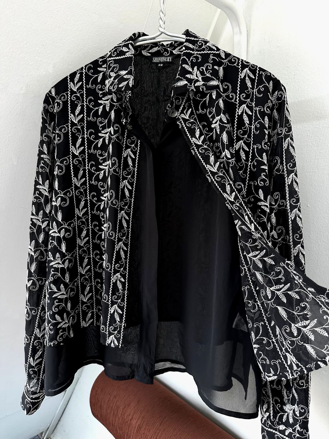 Sheer fabric layer design blouse shirt 상품이미지1