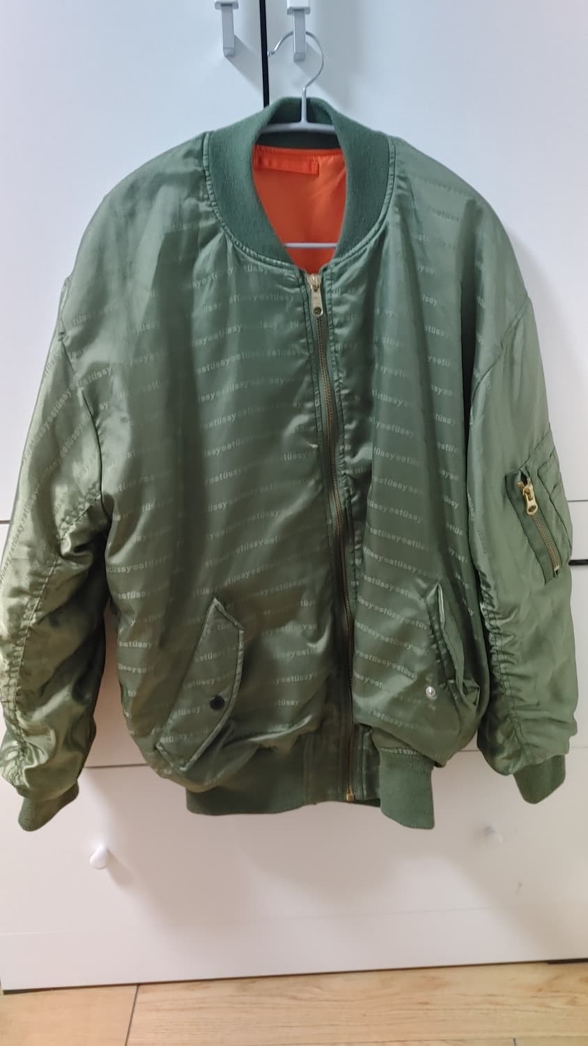 스투시 리버시블 ma1 상품이미지1