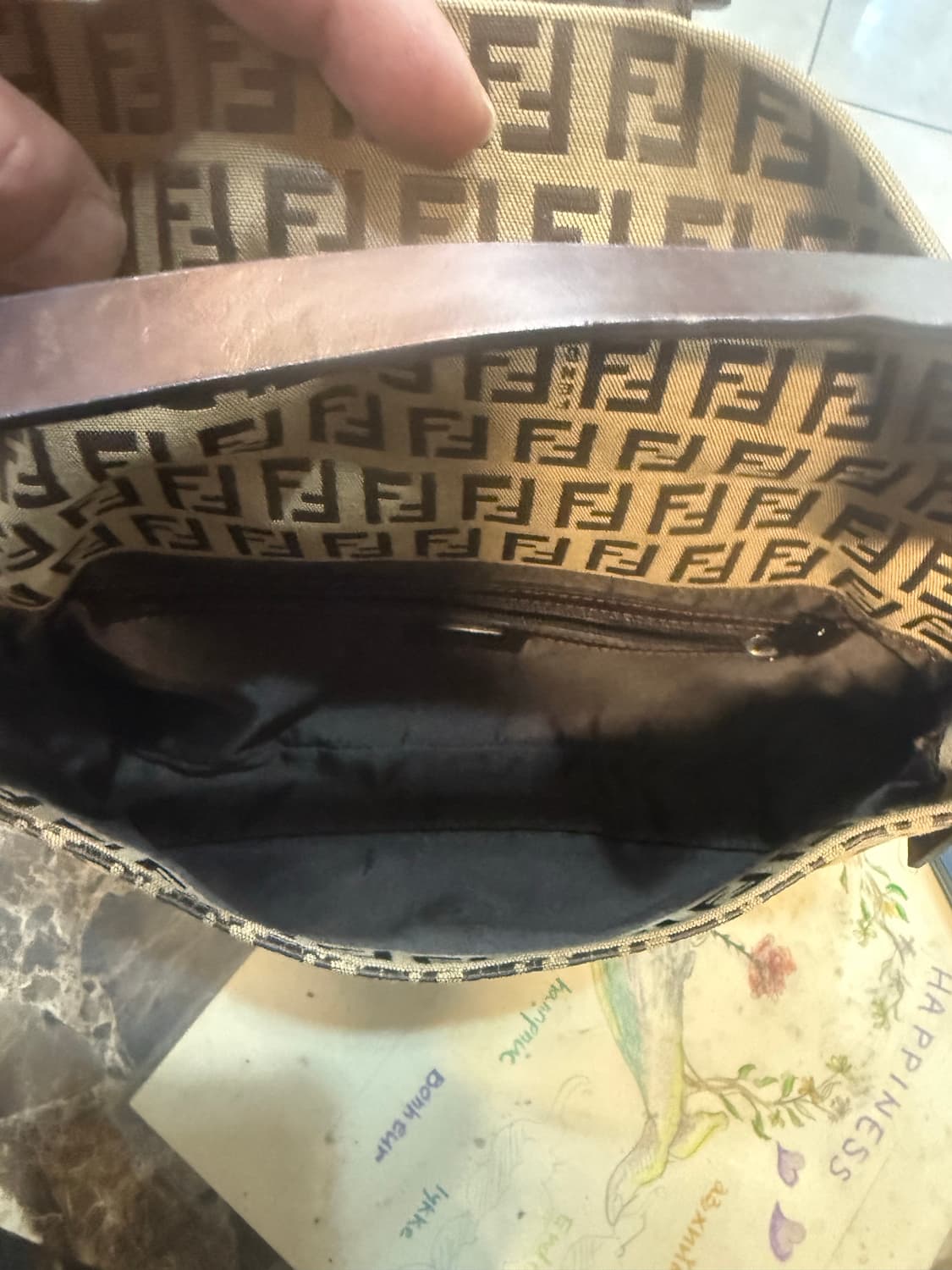 정품 펜디 주카 맘마백 팝니다 상품이미지7