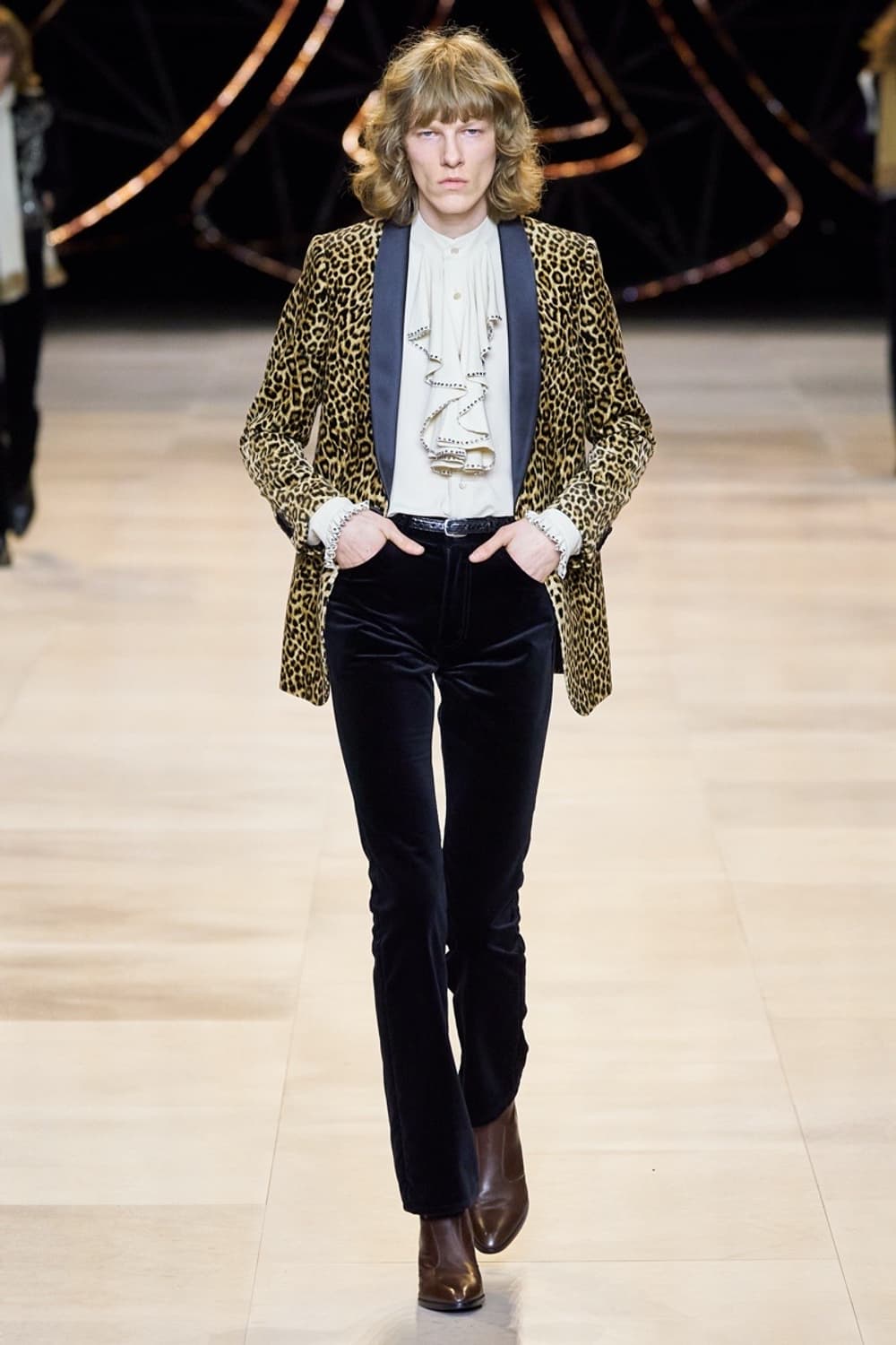 [BTS 지민님 착용] 셀린느 20AW 레오파드 턱시도 자켓 상품이미지1