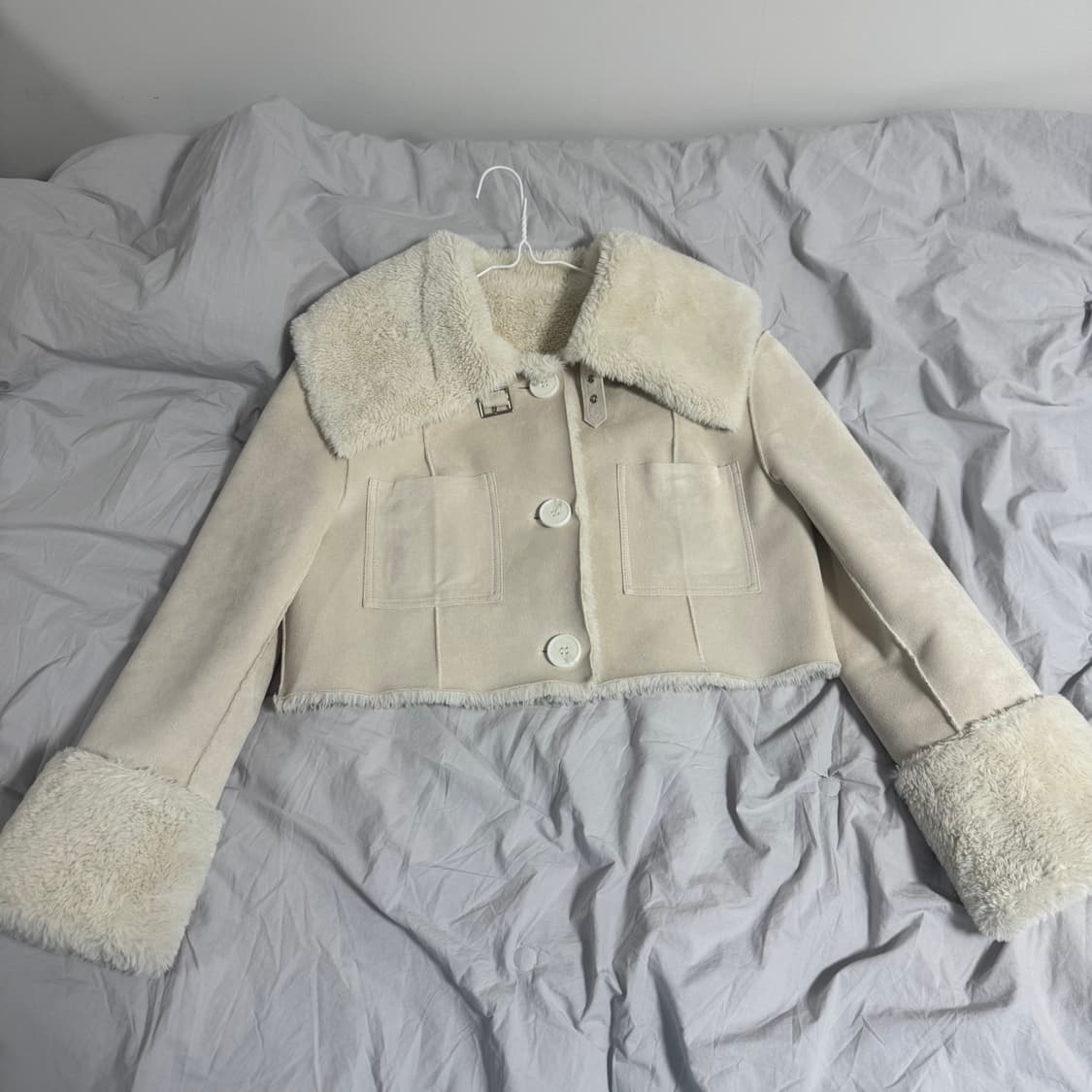 낫유어로즈 세일러 리버시블 무스탕 화이트 m 상품이미지2