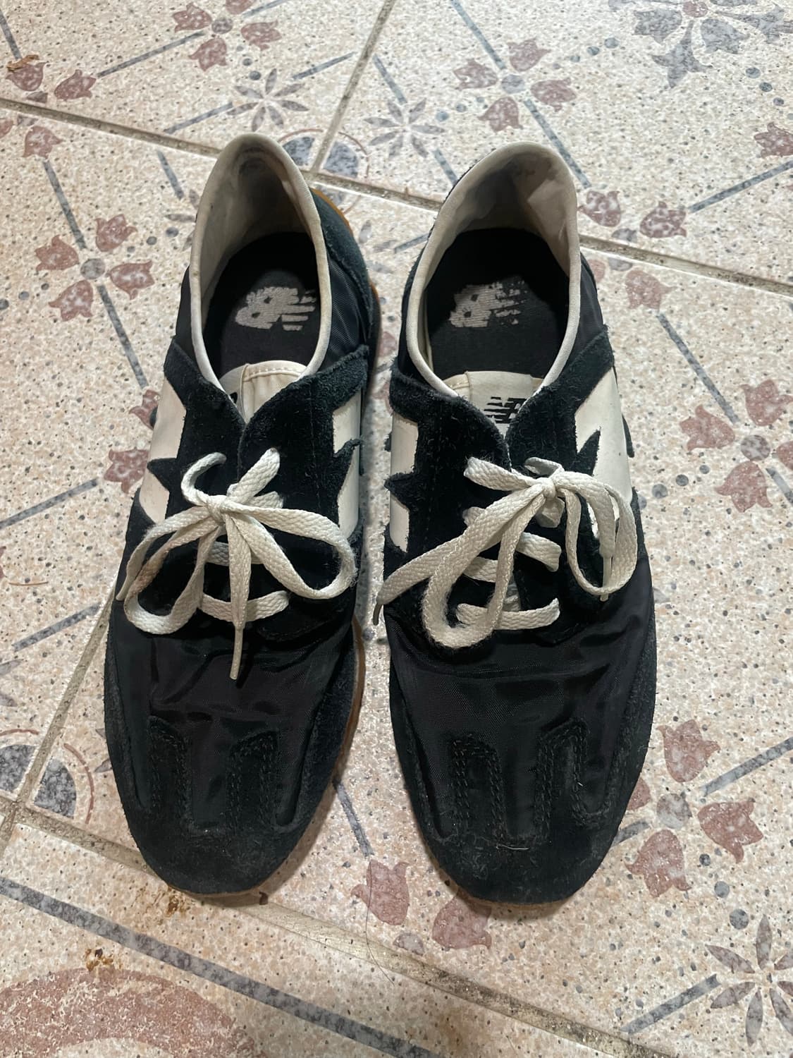 뉴발란스 운동화 240 상품이미지1