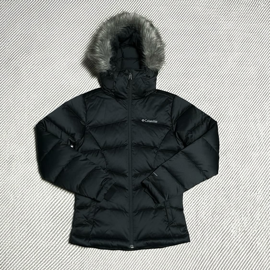 [XS] Columbia 컬럼비아 우먼즈 다운 숏패딩 자켓 상품이미지1