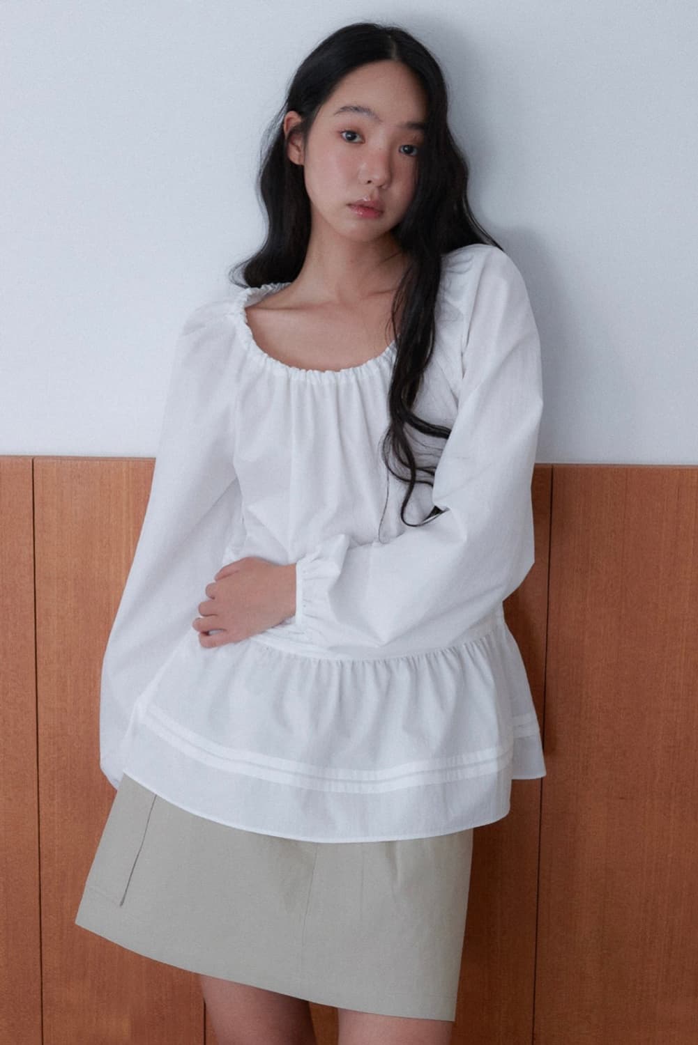 아우로 핀턱 블라우스 상품이미지1