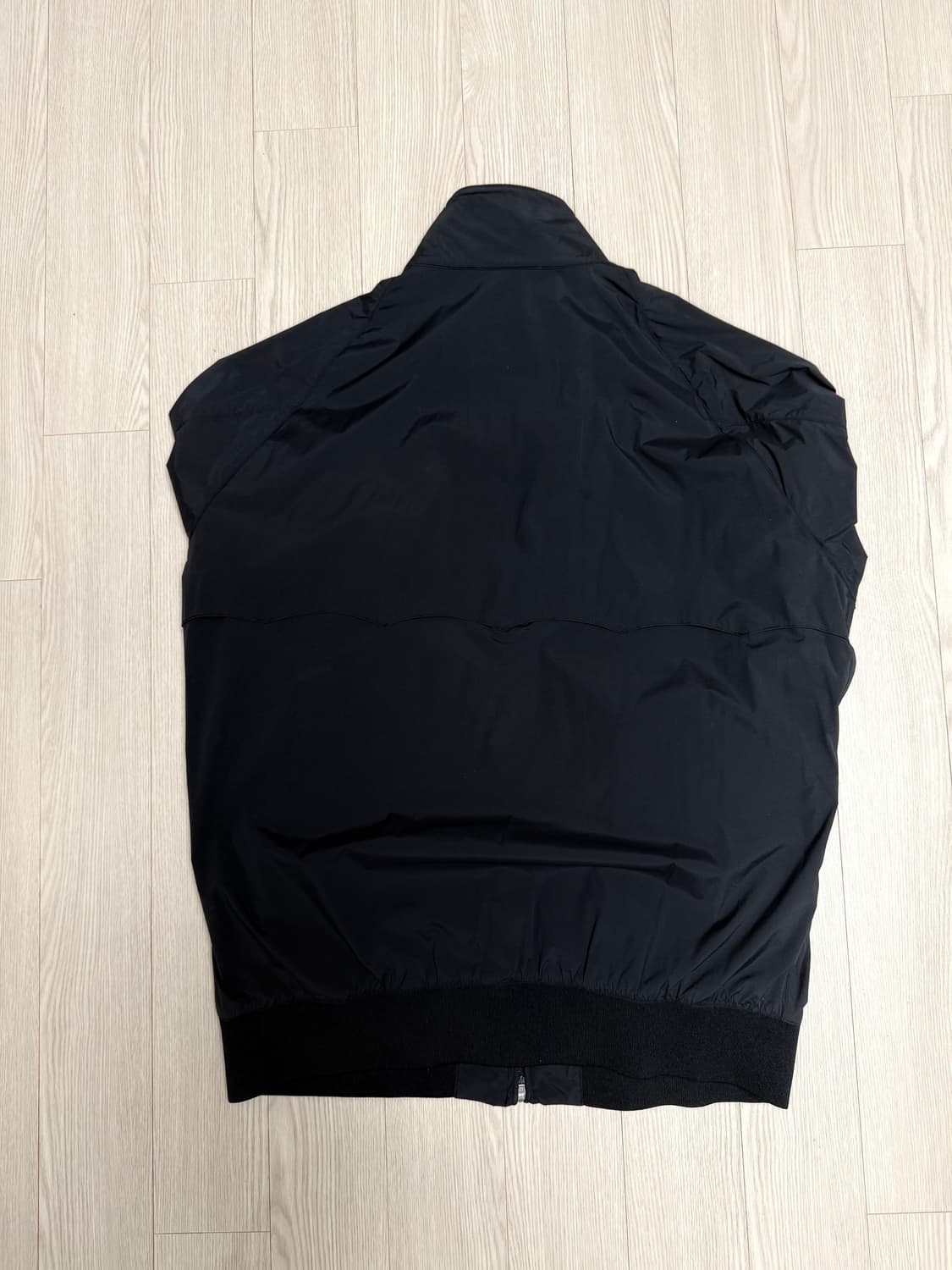 바라쿠타 G9 올블랙 윈드 브레이커 XL 상품이미지3