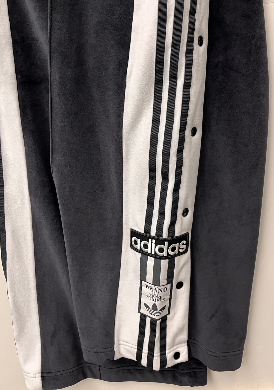 아디다스 벨루어 사이드 스냅 트레이닝 팬츠 L 상품이미지2