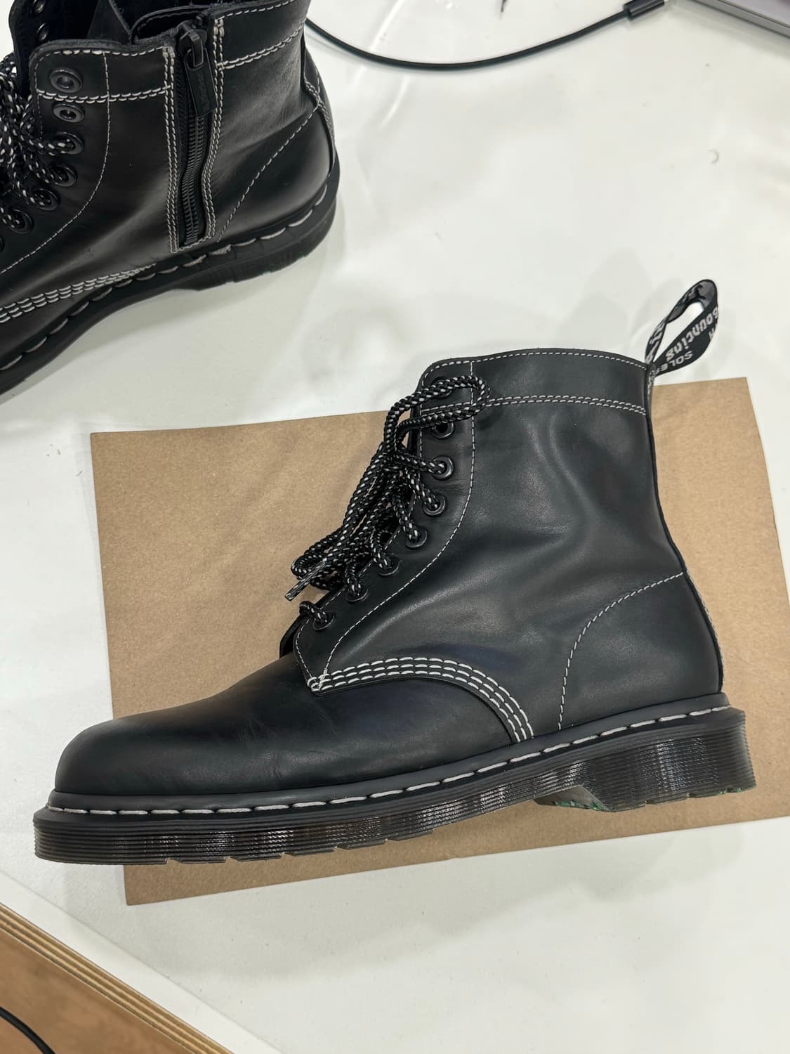 닥터마틴 파스칼 1460 (uk7) 상품이미지1