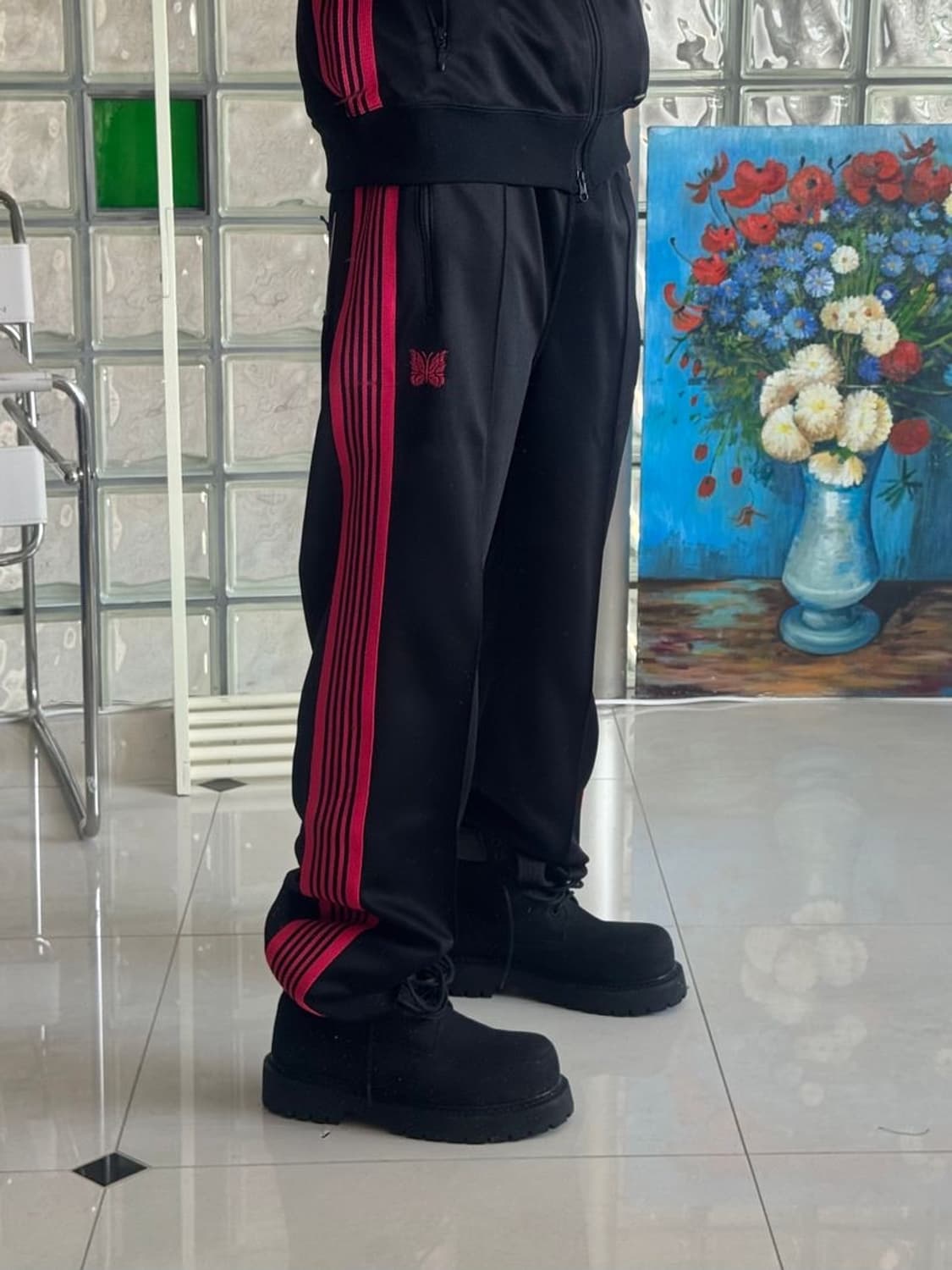 니들스 스트레이트 팬츠 m사이즈 black/red 상품이미지2