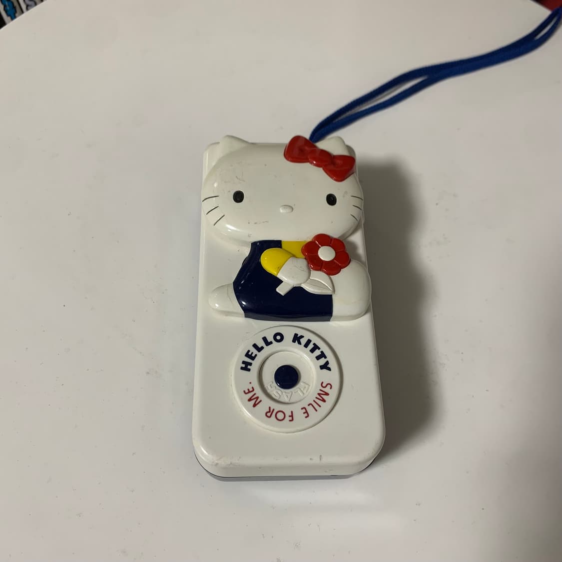 🎀76‘s 헬로키티 필름카메라 (작동X) 상품이미지4