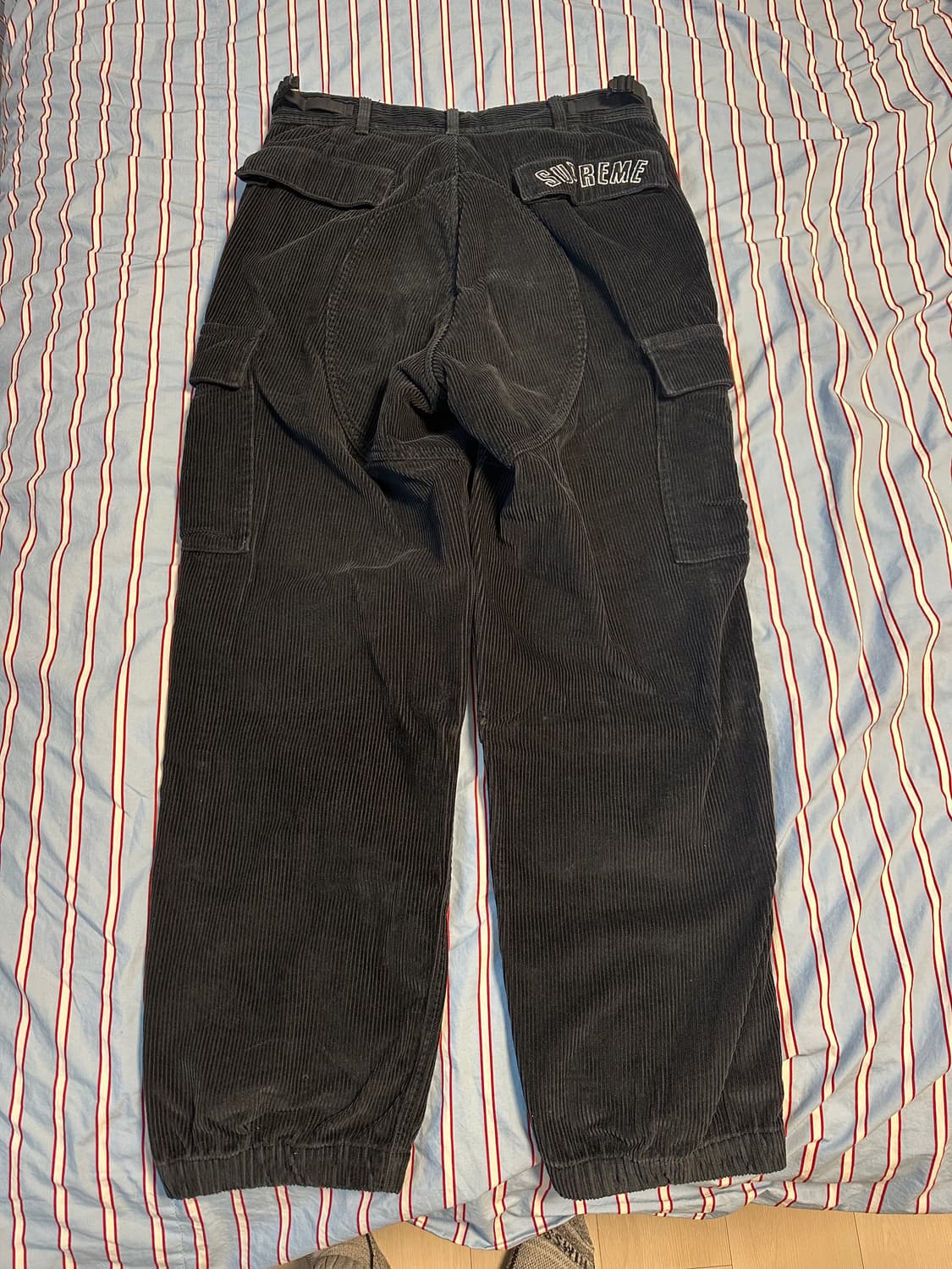 슈프림 나이키 코듀로이 팬츠 상품이미지2