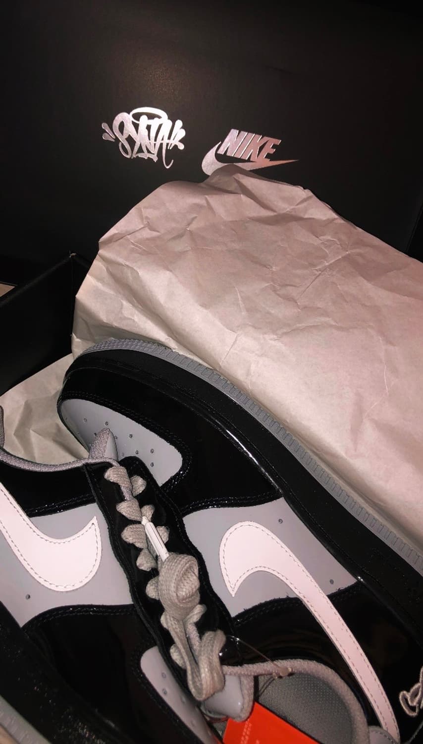 센트럴씨 시나월드 나이키 에어포스1 07 블랙앤스모크그레이 235 상품이미지1