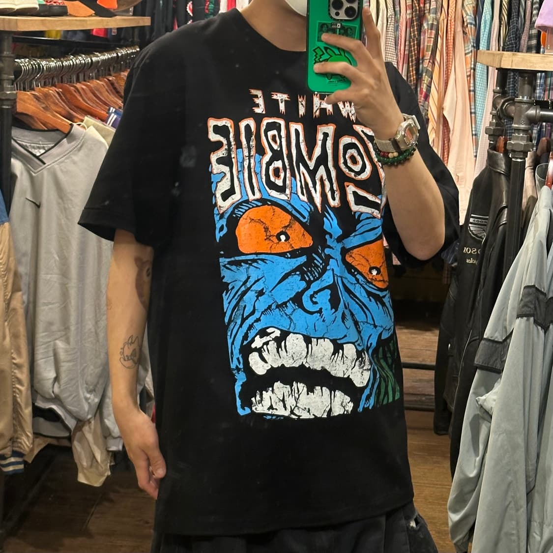 [HI] 빈티지 락 반팔티 블랙 상품이미지4