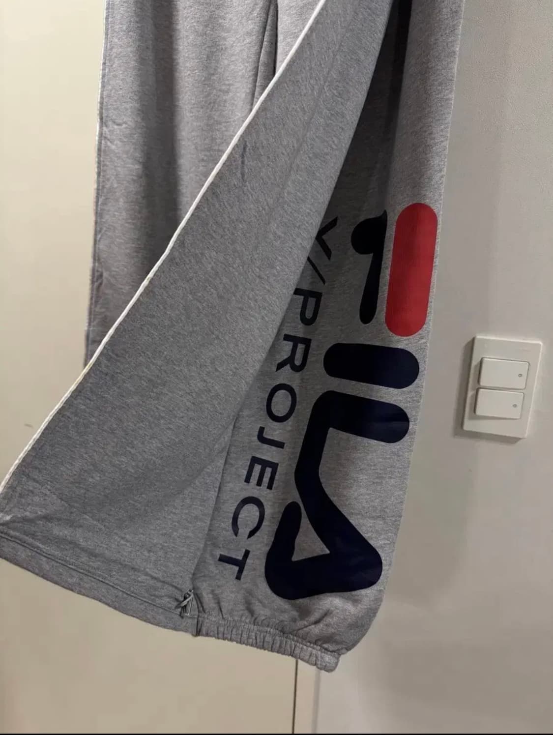 와이프로젝트 휠라 스웻팬츠 상품이미지3