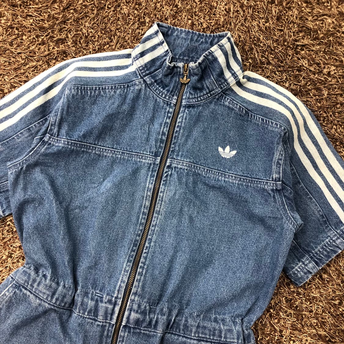아디다스 신형 데님 점프수트 상품이미지2