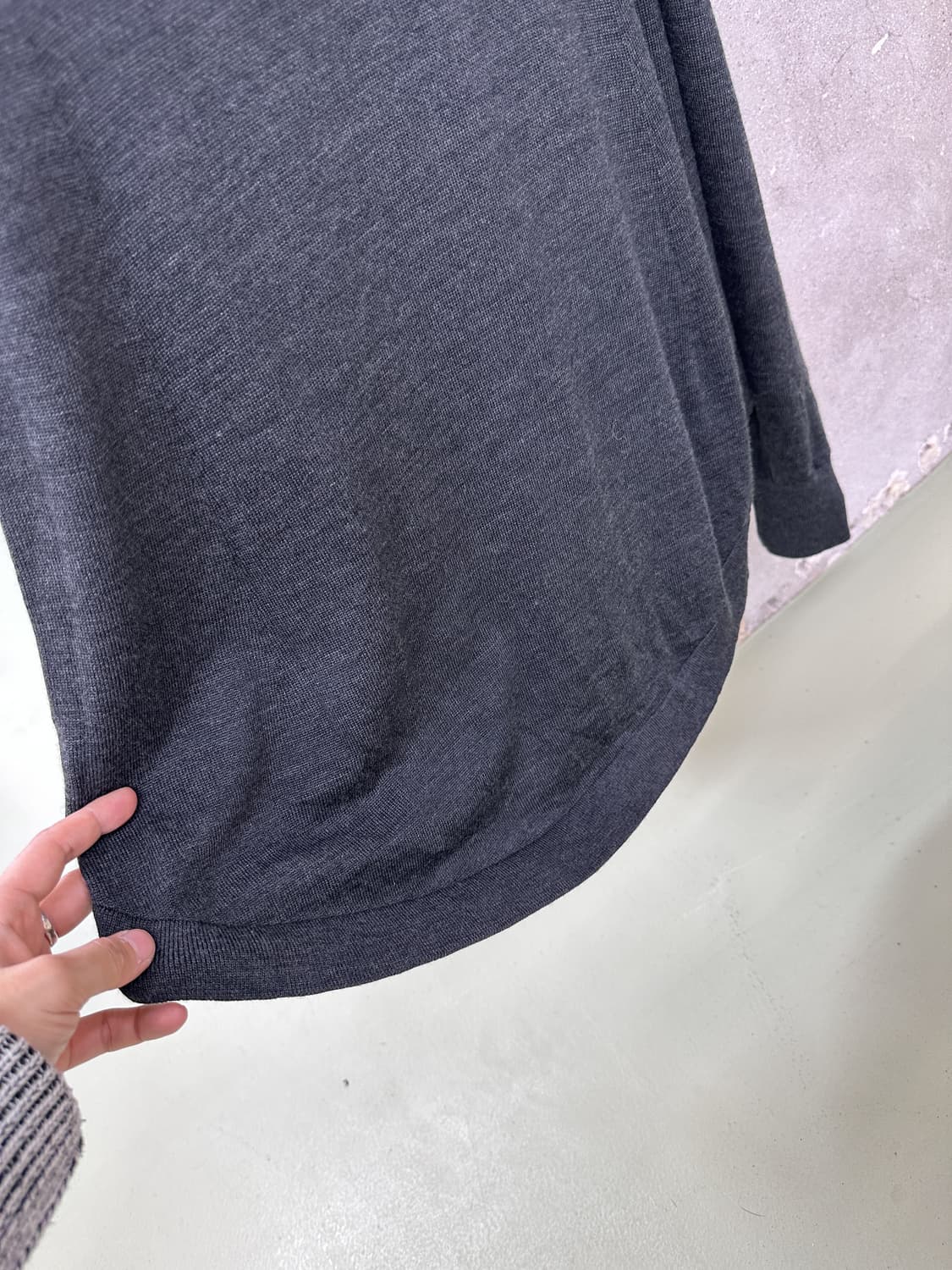 theory one open shoulder top 상품이미지2