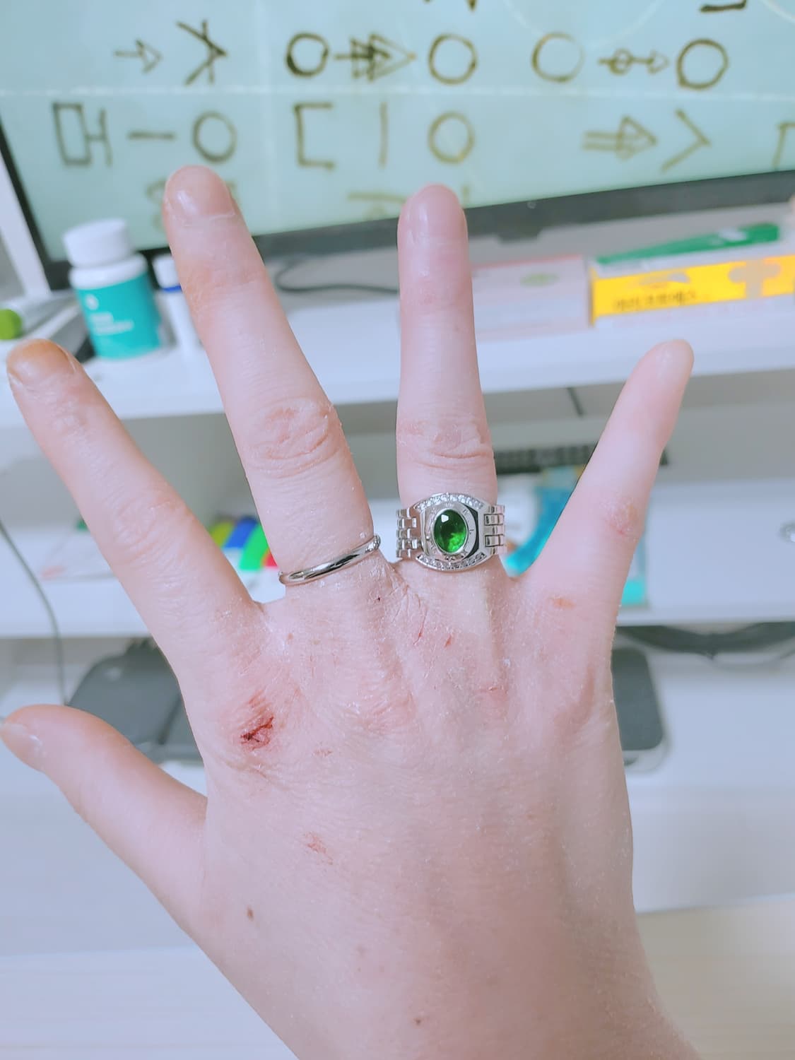 지금당장,판매합니다! 반지가작아서,둘다,사용을,안합니다!  둘다정리합니다 상품이미지3