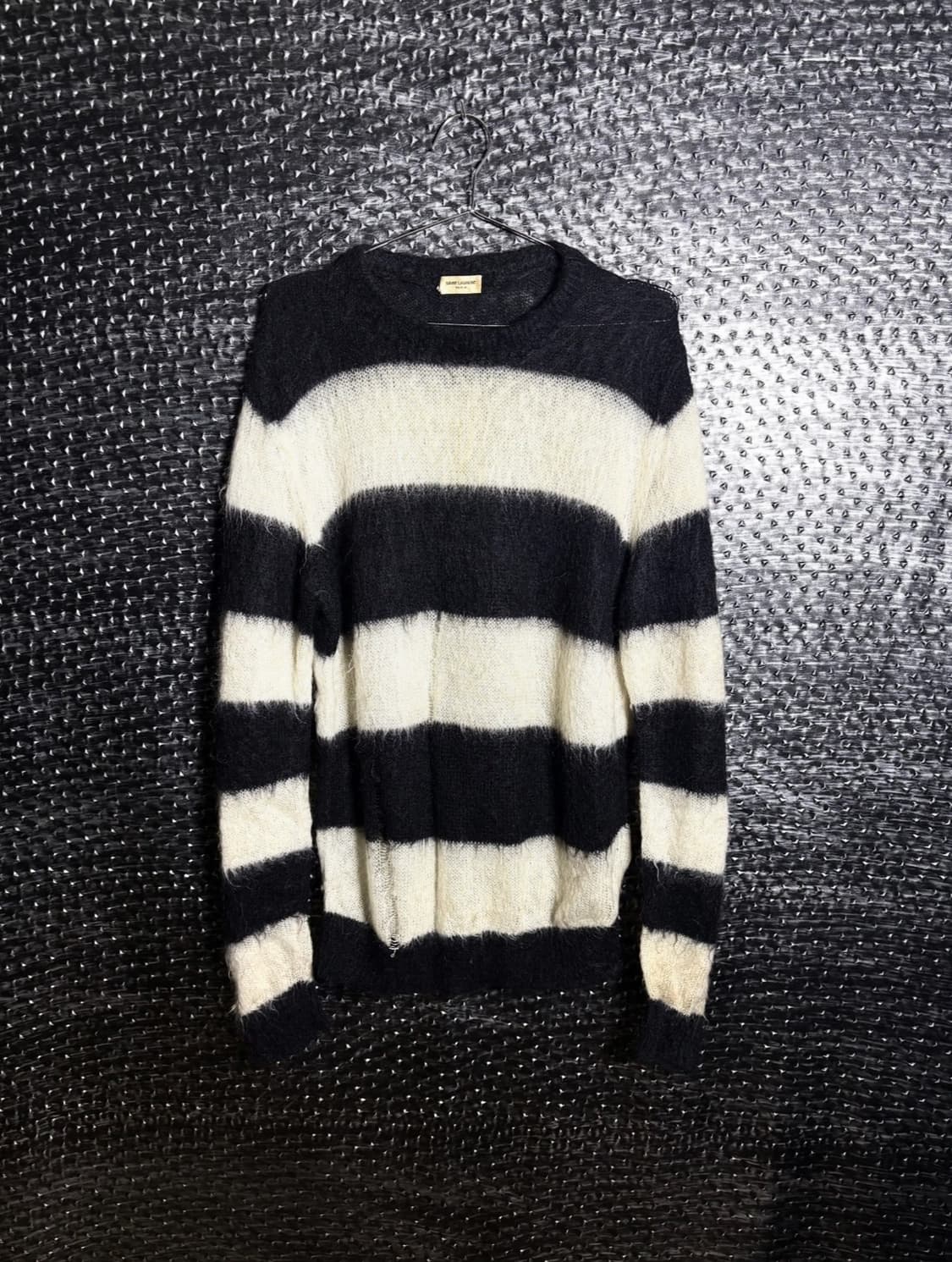 생로랑 스트라이프 니트 상품이미지1