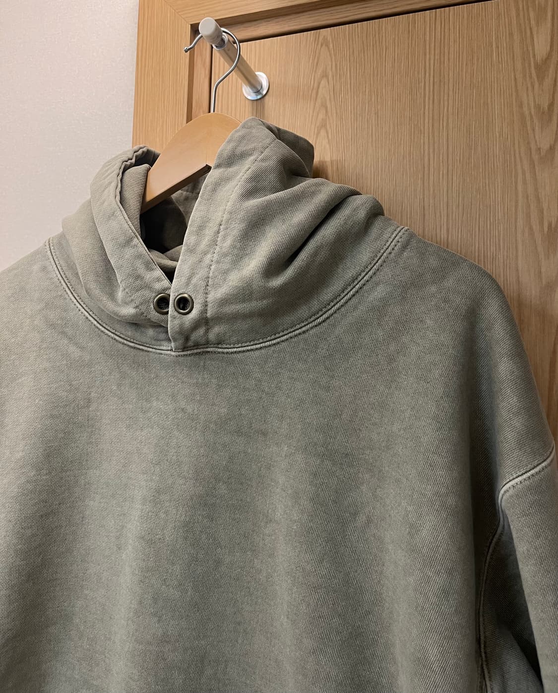 비헤비어 후드티 상품이미지1