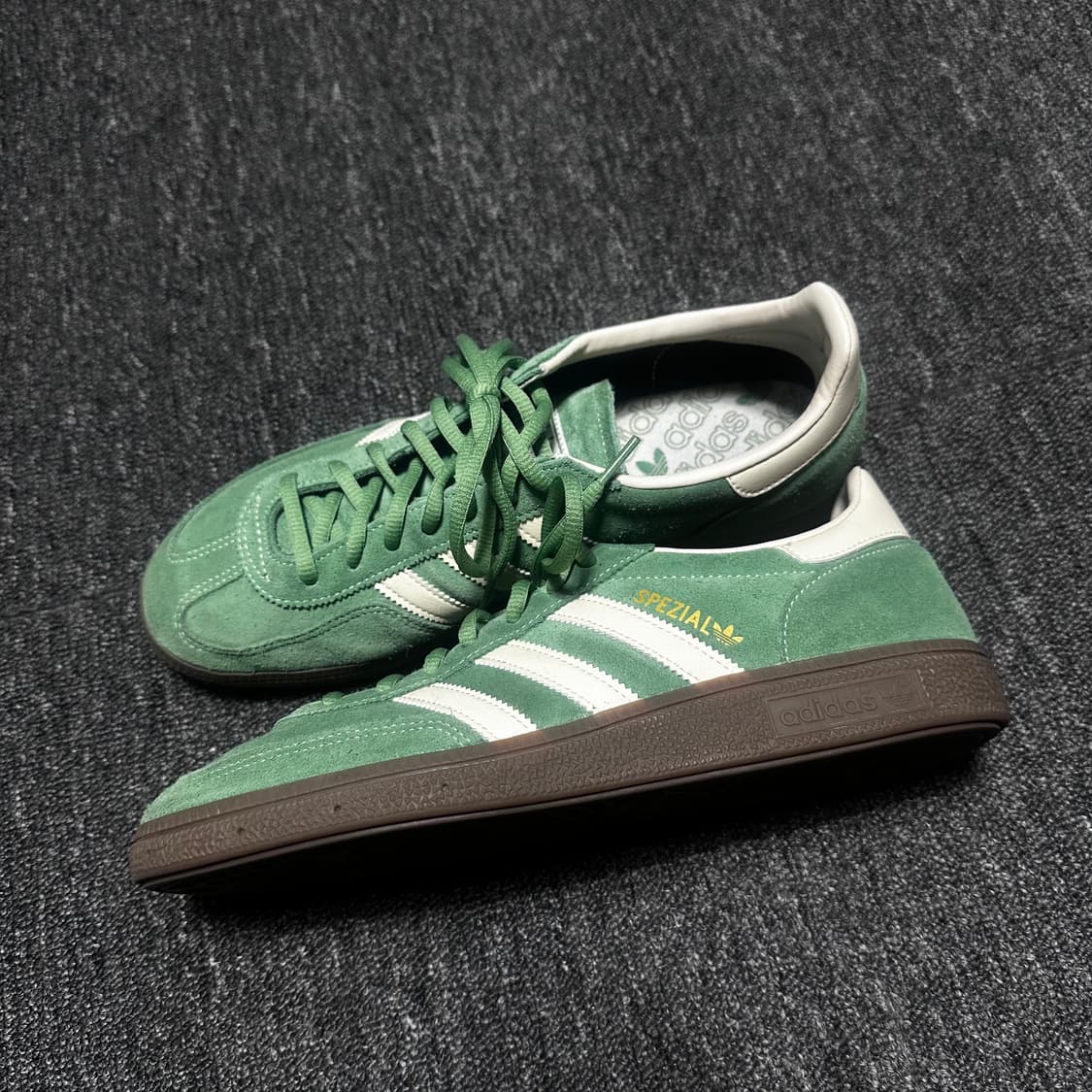 아디다스 스페지알 상품이미지1