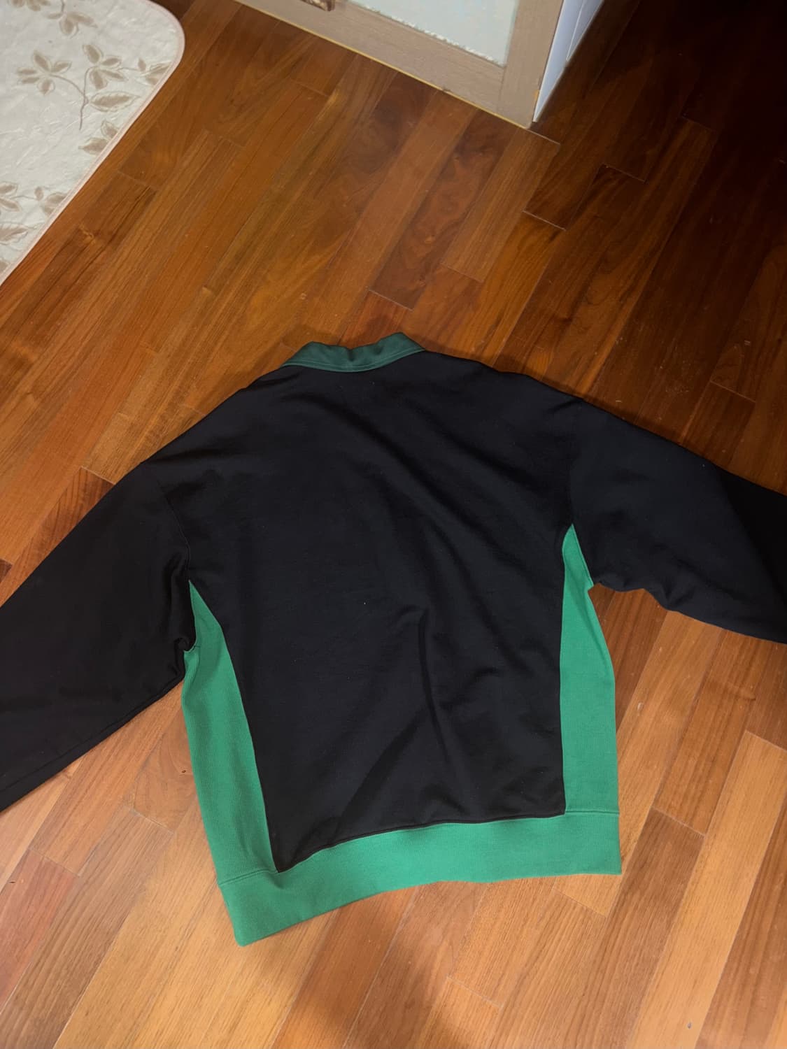 잼버리 유니폼 칼라드 스웨트셔츠 블랙 상품이미지2